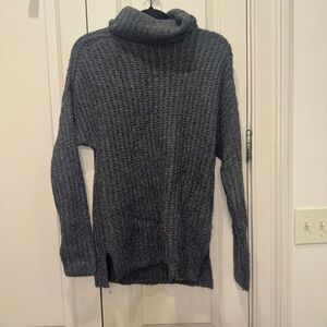 Abercrombie & Fitch Gray Turtleneck Sweater Cozy Knit